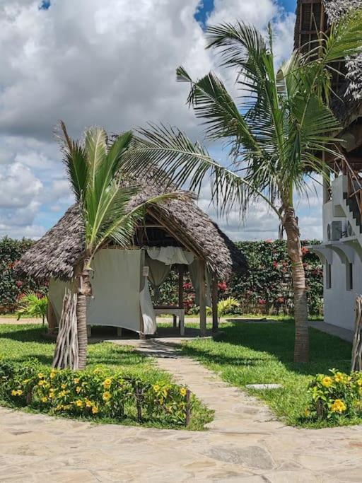 Kupenda House - Milele Resort Tamu, واتامو المظهر الخارجي الصورة